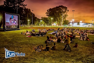 FunFlicks Outdoor Movies of Kentucky