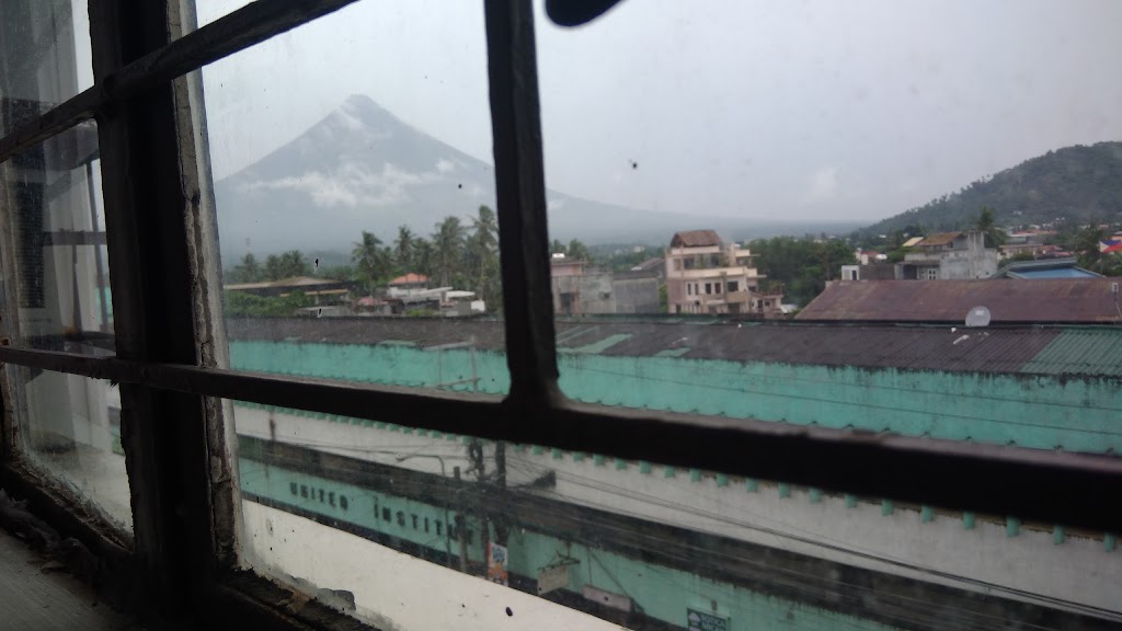 Villa Amada Hotel Daraga Rizal St Phone 052 483 0551 - 