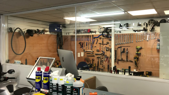 Reviews of Universal Bikes in London - Bicycle store