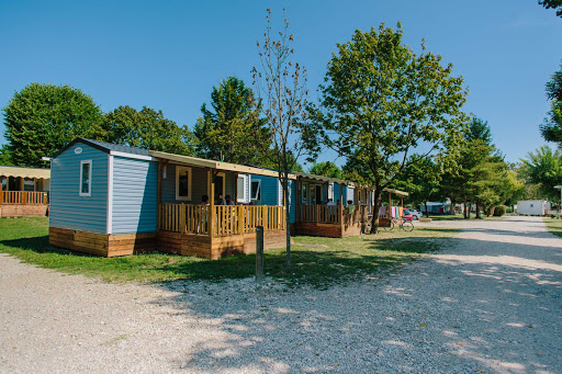 Camping les Plages de l'Ain