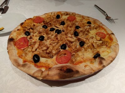 Photos of Echo, Cinnamon Grand