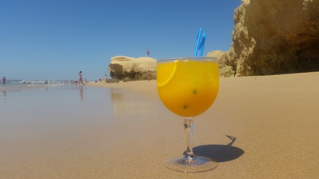 Praia das Pedras Amarelas