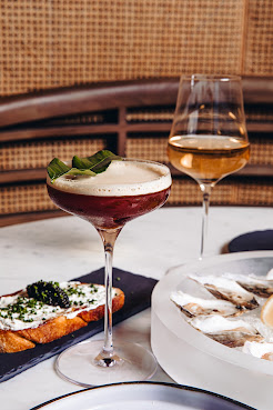 Knife Italian Steak by null