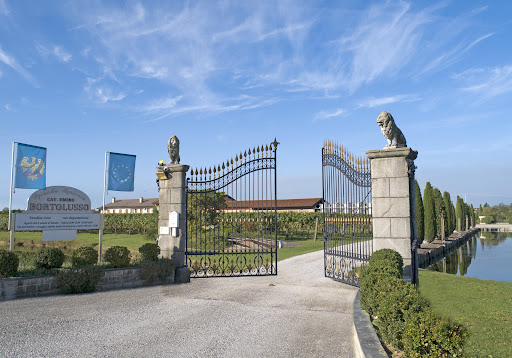Azienda Vitivinicola Bortolusso Cav. Emiro - Thumbnail