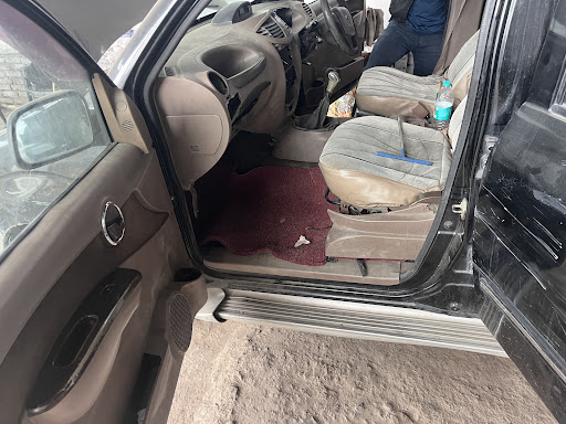 Gallery image 17