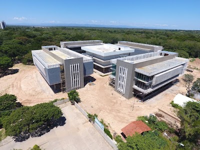 Photos of Autonom&iacute;a Park