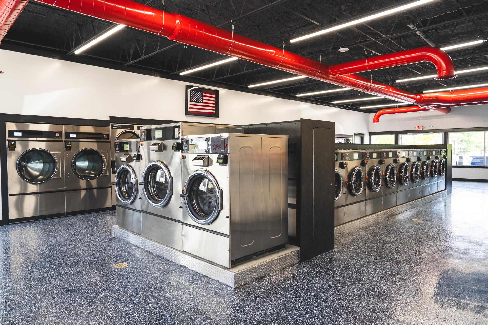 Riverview Laundry facility with washing machines in Damariscotta