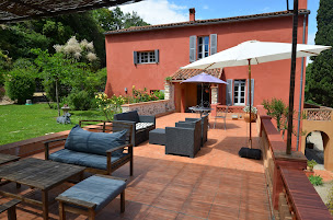 Photo n°1 de VILLA CHANDRA à Biot (Parking)