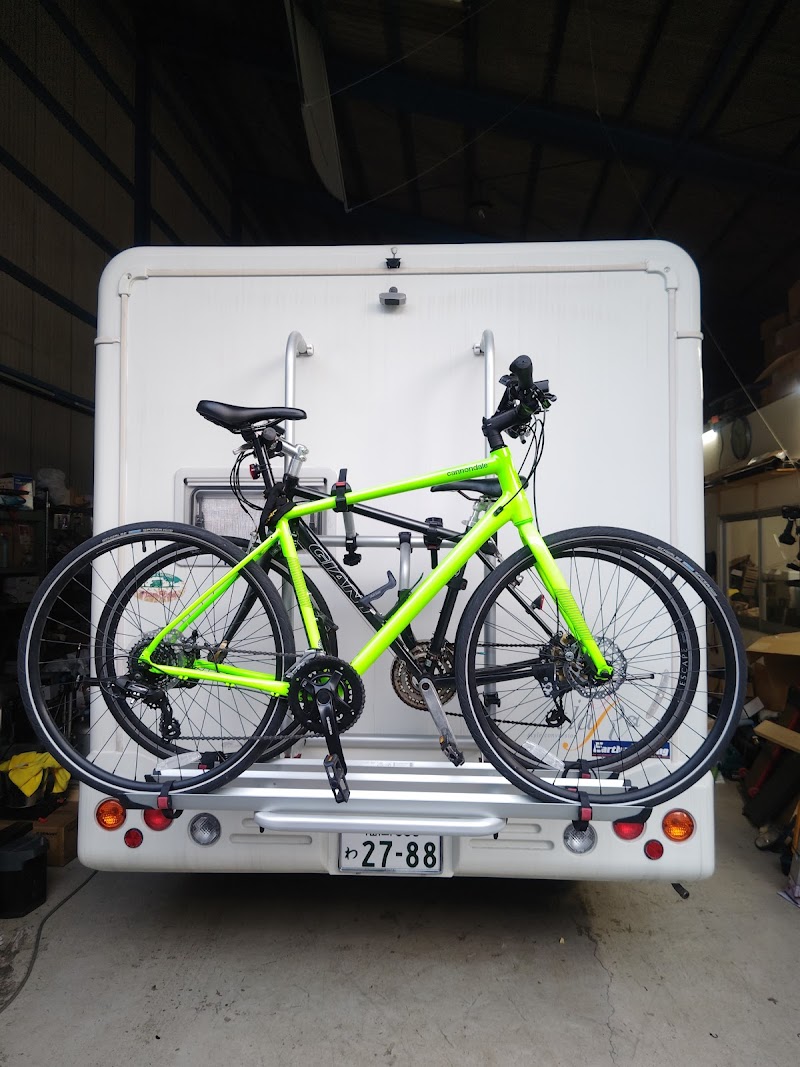 アースモータリング