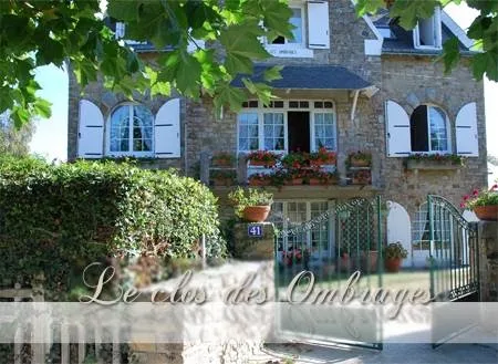Chambres d'hôtes. Le clos des ombrages