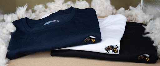 bee kleidung
