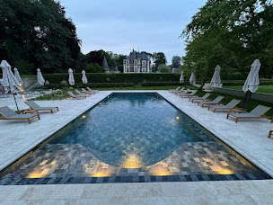 Photo n°2 de Piscines & Bains - Mery SAS à Coulommiers (Service de réparation de piscines)