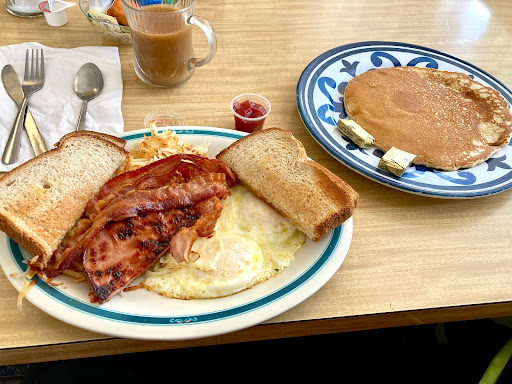Beary Patch Restaurant - Visual