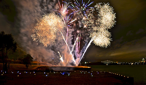 Ashes to Ashes Fireworks Funerals - Thumbnail