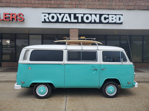 Royalton CBD - Visual