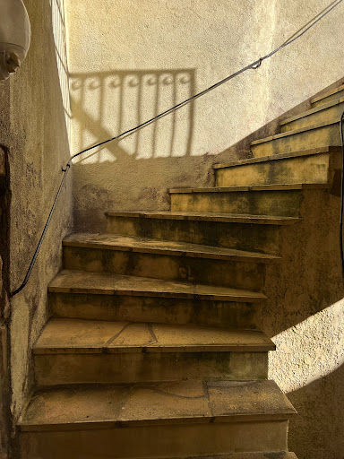 Photo de NPR Lemovicas Couvreur Saint-Priest-Sous-Aixe Limoges Haute-Vienne 87 Ravalement de Façade Charpentier Isolation à Châlus (87230)