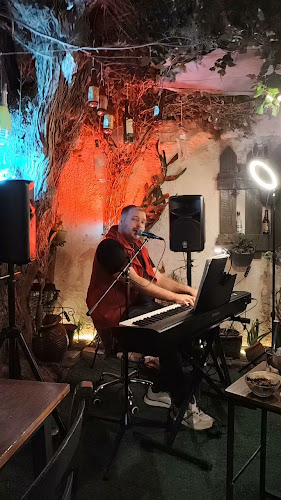 Opinii despre KANAVATSO (Μουσικό καφενείο) în Ρέθυμνο - Εστιατόριο