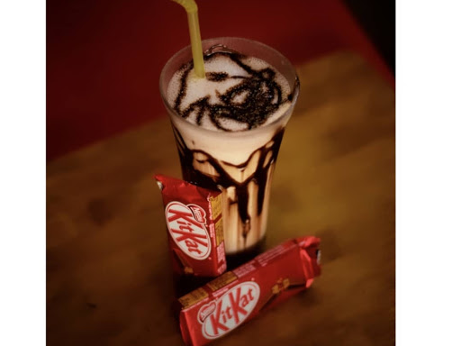 KitKat shake post image