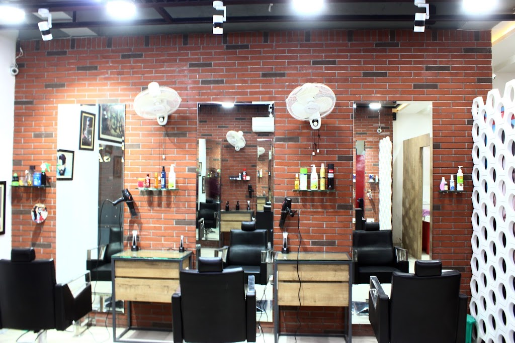 Aks 4 Salon Academy
