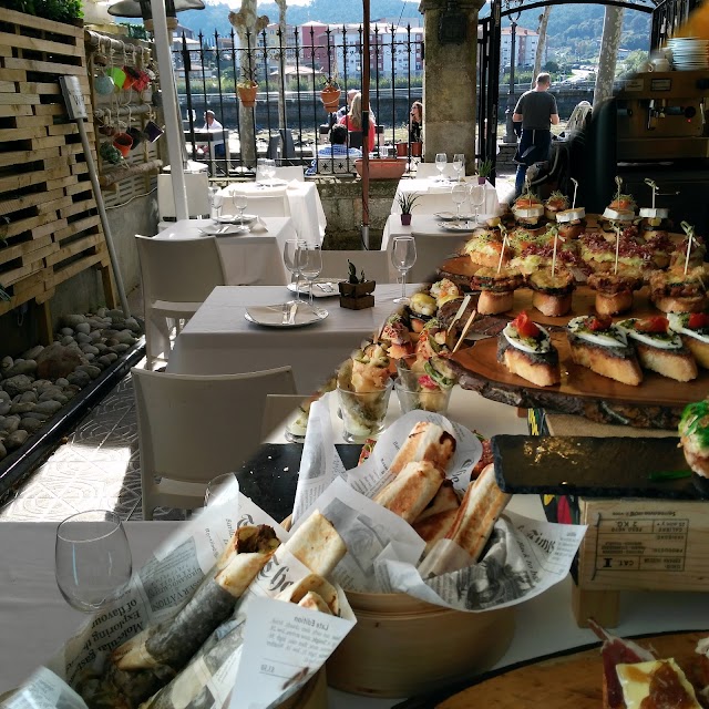 Restaurante - Hotel - Casa de Marinos Uribe Kosta
