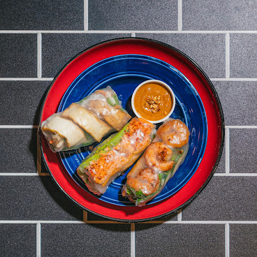 RollPlay: Viet Food That Loves You! by null