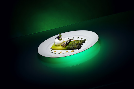 LES GOURMANDS by null