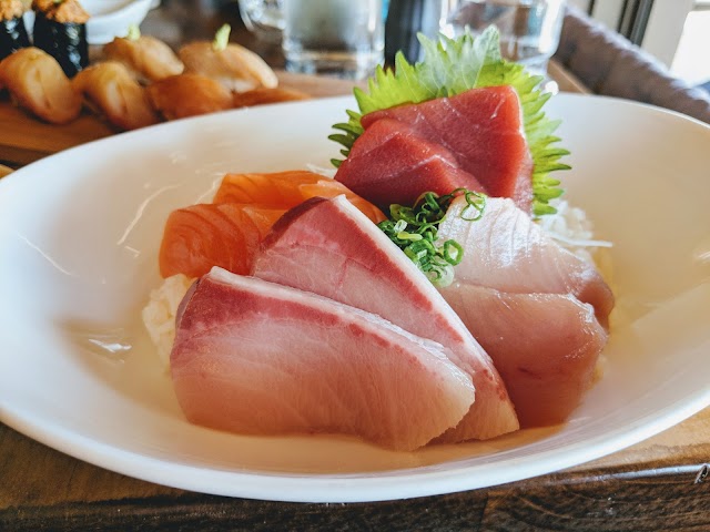 Saru Sushi Bar