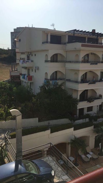 Photos of Small Hotel Kleopatra