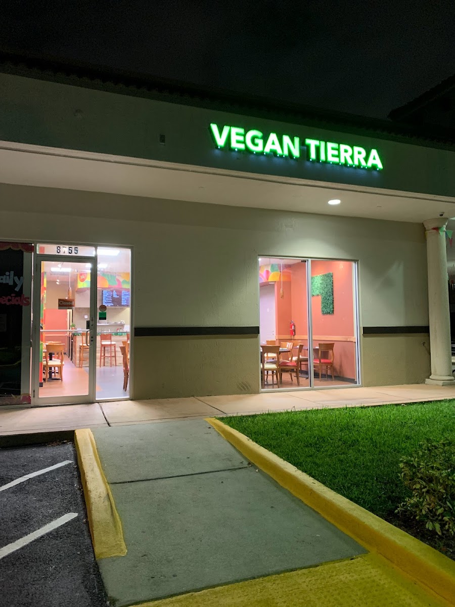 Vegan Tierra — photo 1