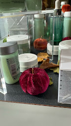 Photo n°6 de Neuilly Coiffure à Saint-Herblain (Magasin de produits de beauté)