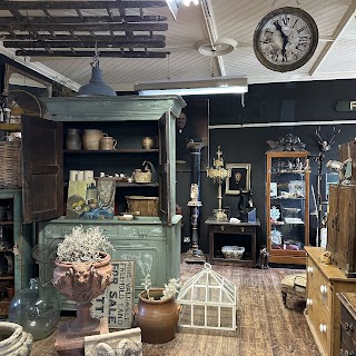 Fern Avenue Antiques Centre