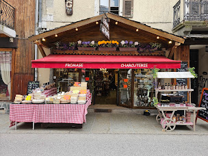 Photo n°1 de L'alpage des aiguilles à Chamonix-Mont-Blanc (Cave à vins)