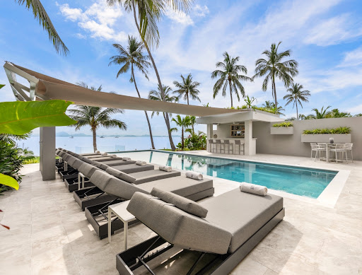 Emotion Beachfront Villas