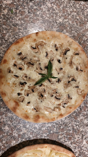 La pinta pizzeria pub - Italy