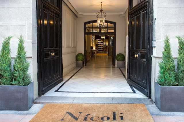 Nícoli