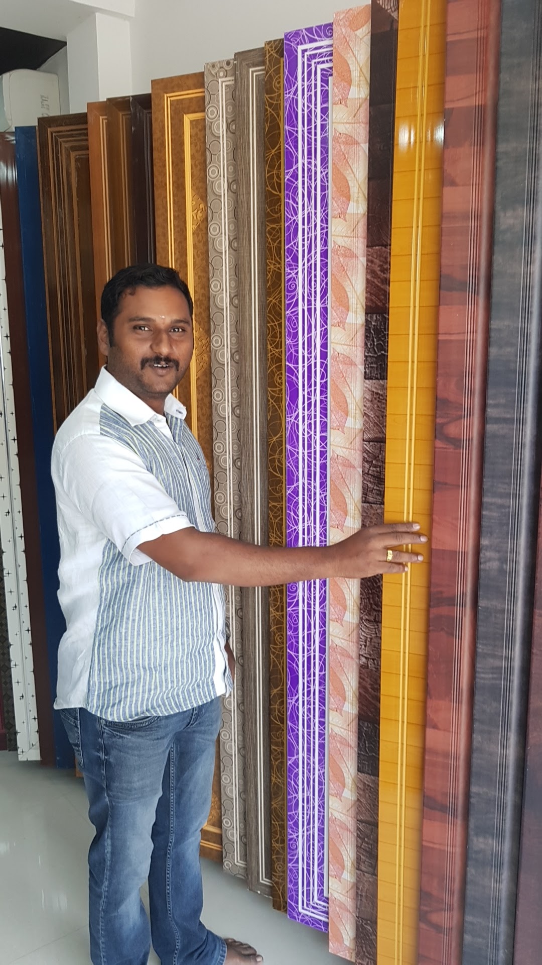 Store image