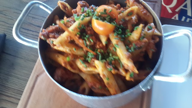 Eat Néocantine