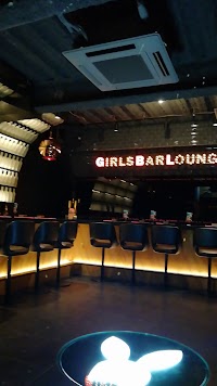 THE BUNNY（ザ バニー）