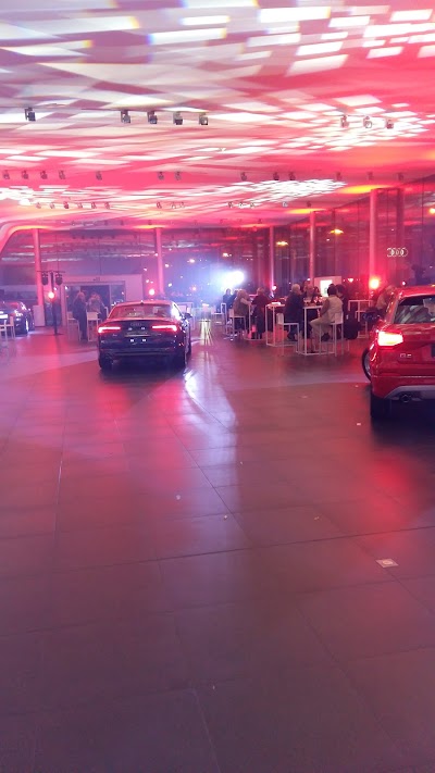car-dealer