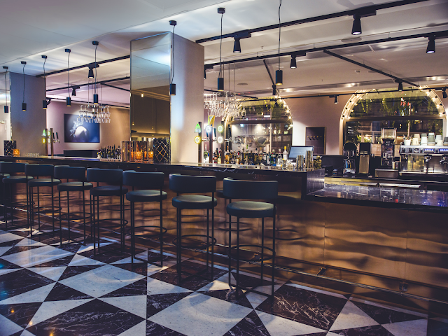 The Strand Brasserie & Bar