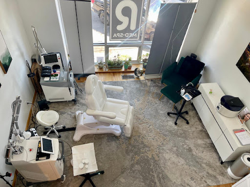 R Med+Spa - Thumbnail
