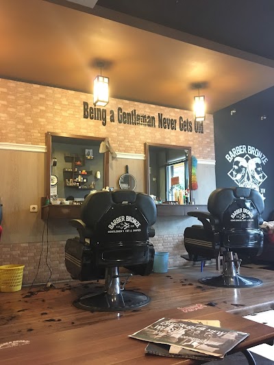 Photos of Barber Bronze