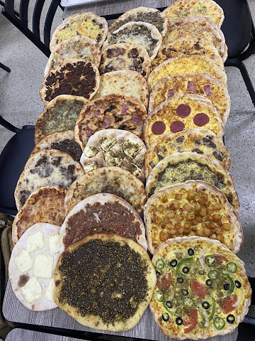 Kings Bakery "Home of the Manouwich" by null