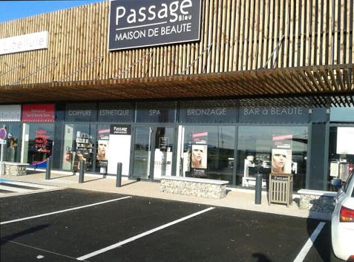 Passage Bleu - Saint-Bonnet-de-Mure - Thumbnail