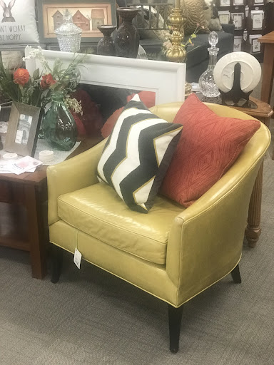 Consigner's Collection - Visual