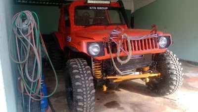 Photos of Vehicle Service Station
