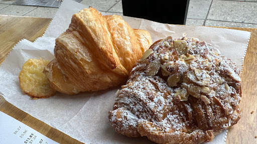 pHlour Bakery & Cafe - Thumbnail