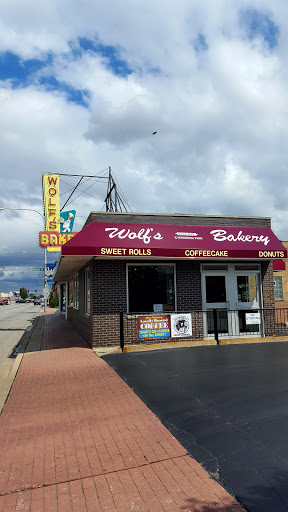 Wolf's Bakery - Visual