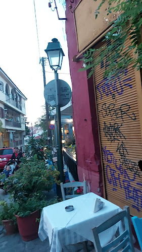 Σχόλια και κριτικές για το Ουζερί Τσινάρι