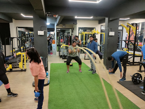 Curve fitness centre